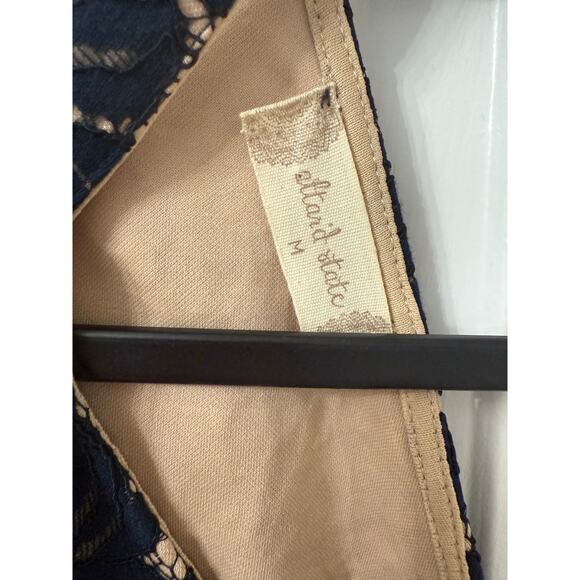 Altar’d State Barton Navy Lace Halter Dress Size M - Picture 5 of 5